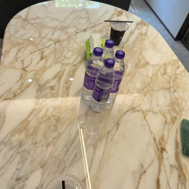 Calacatta Gold Marble Tabetrop