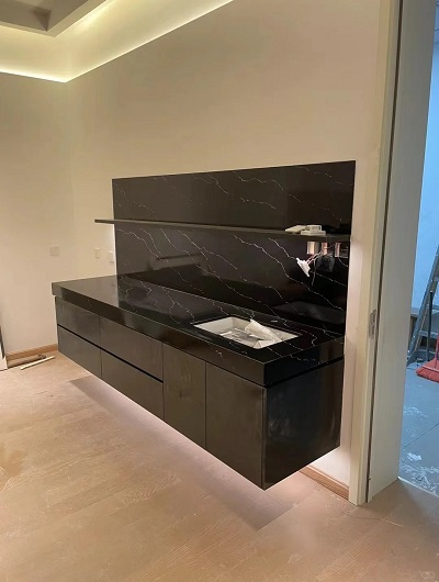 black quartz countertop